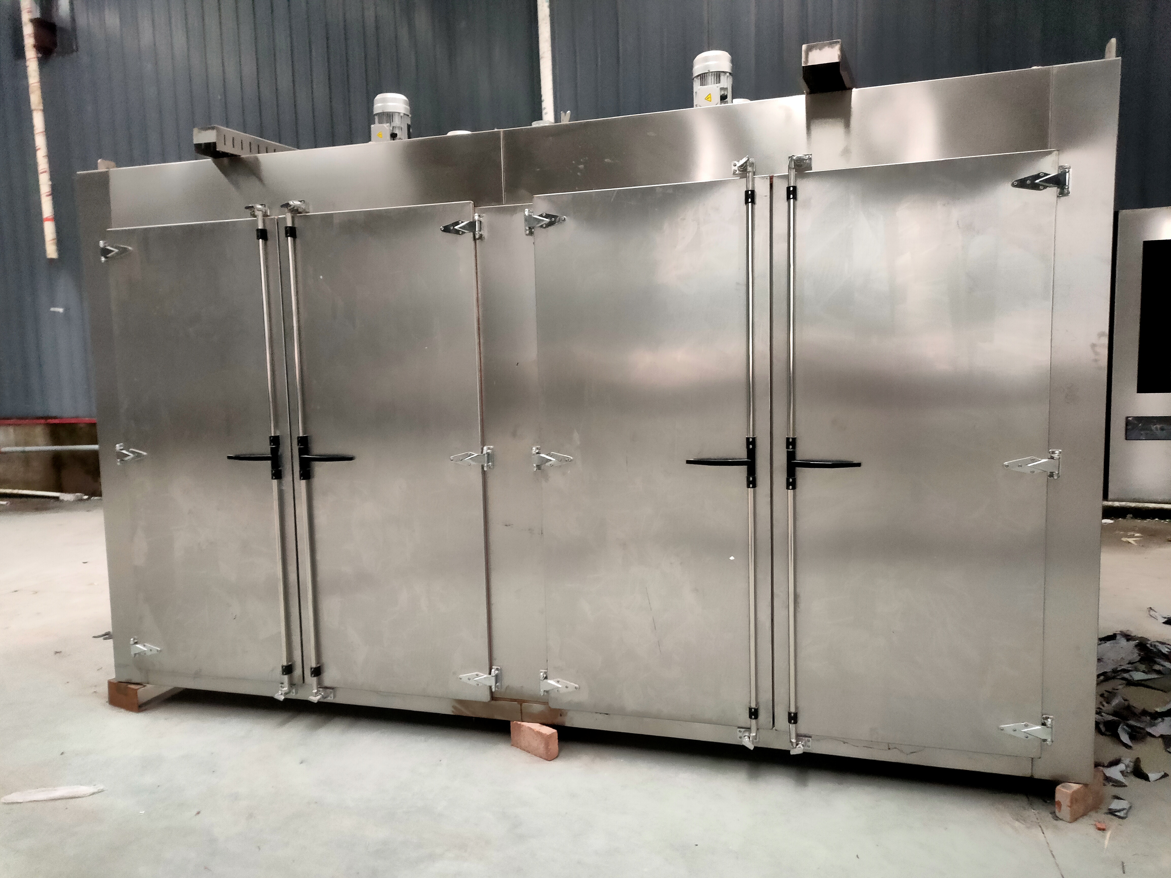 新型能源動力電池行業(yè)